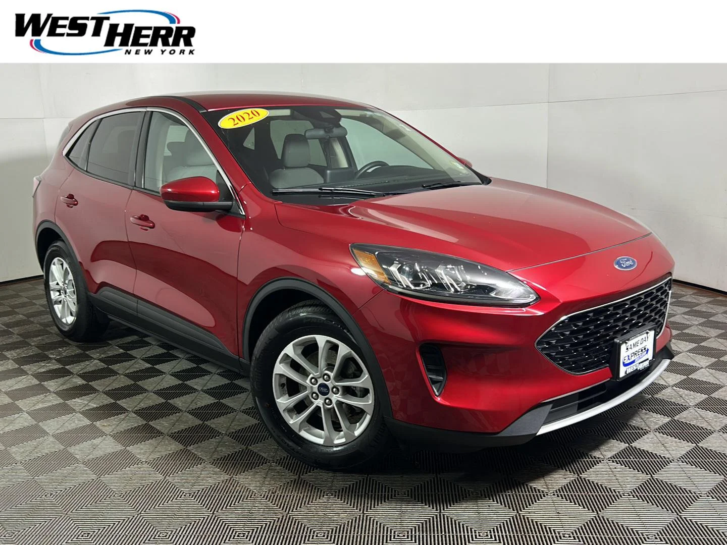 Used 2020 Rapid Red Metallic Tinted Clearcoat Ford SE image 1