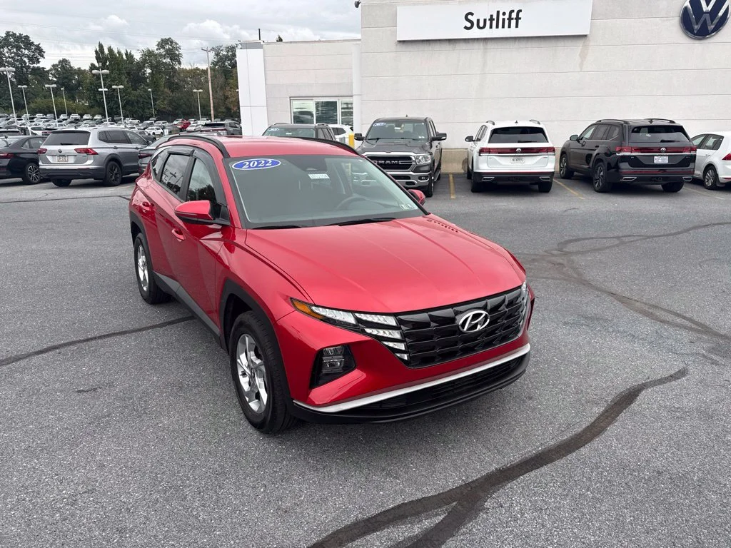Used 2022 Calypso Red Hyundai SEL image 3