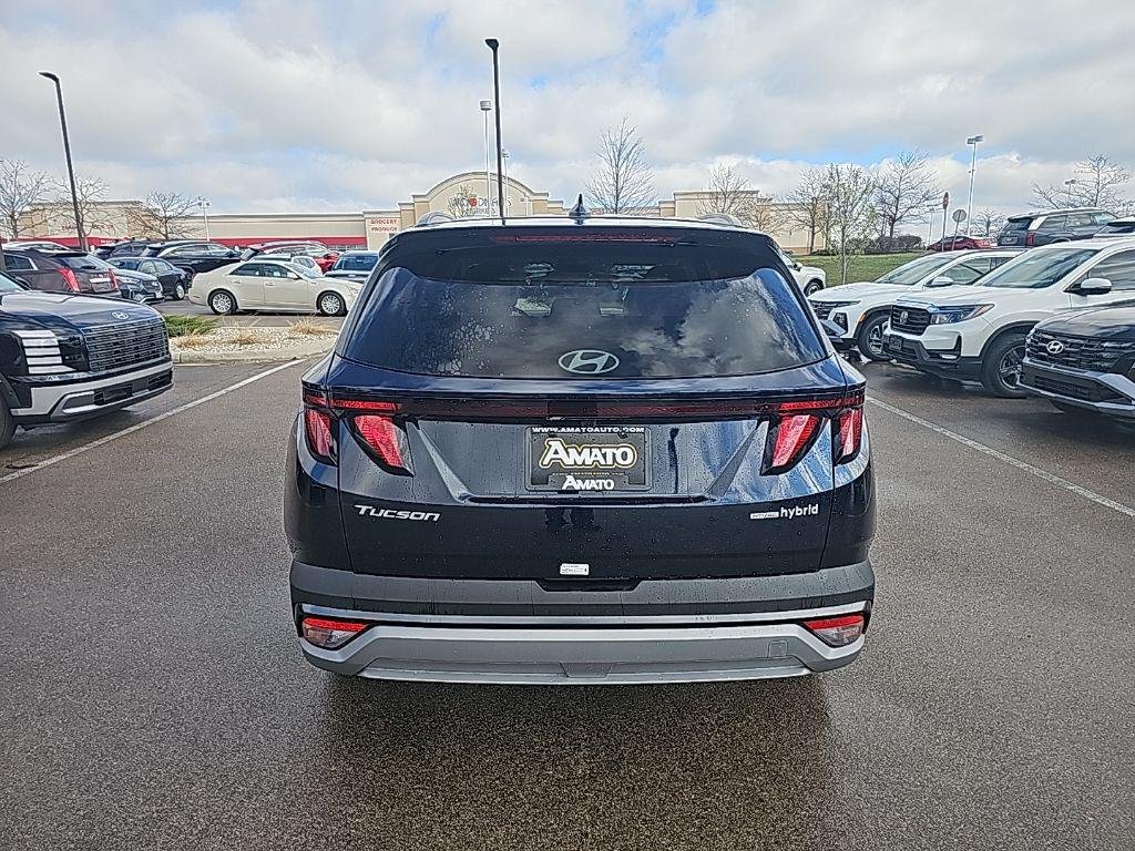 New 2026 Blue Hyundai SEL AWD image 4