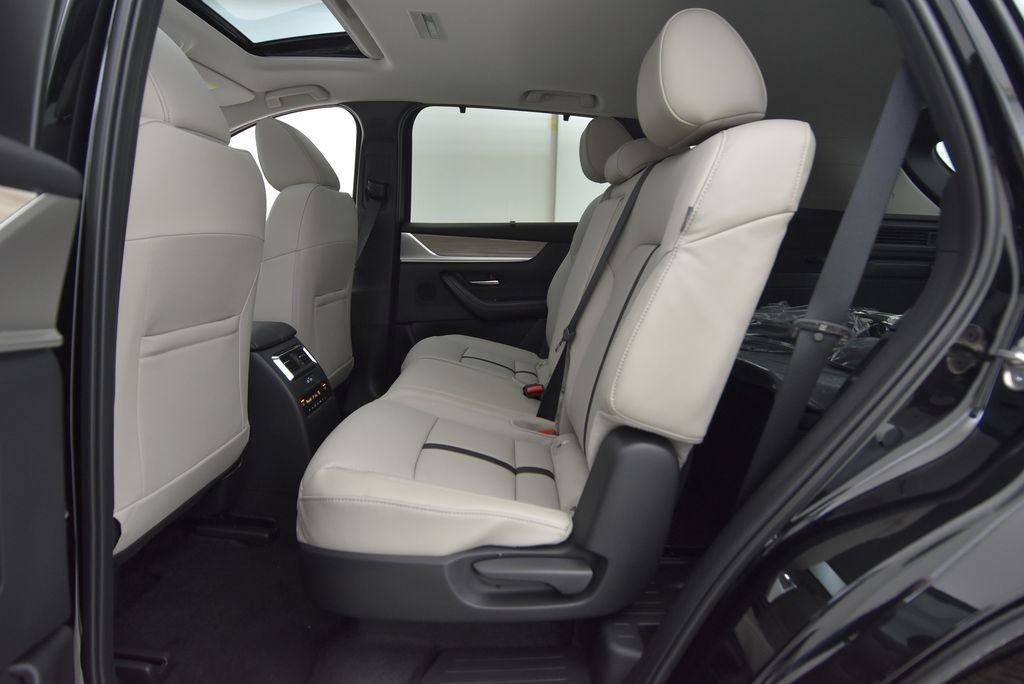 2026 Mazda CX-70 Preferred Package - Photo 24