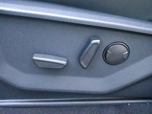 New 2026 Agate Black Metallic Ford Active image 16