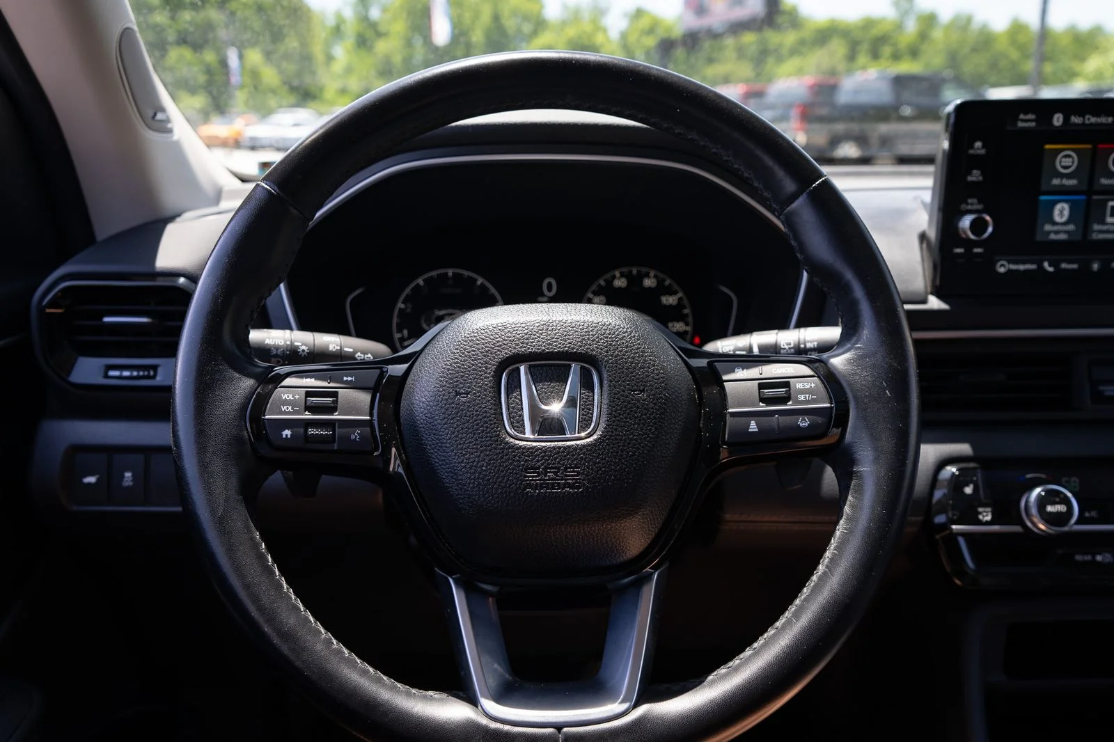Used 2024  Honda Touring image 30