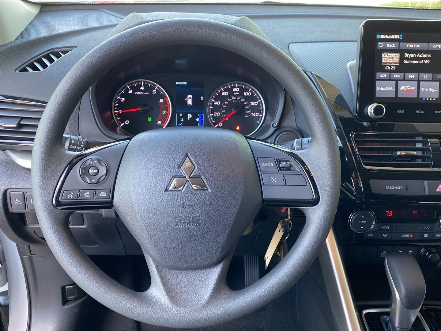 New 2026 White Diamond Mitsubishi ES image 23