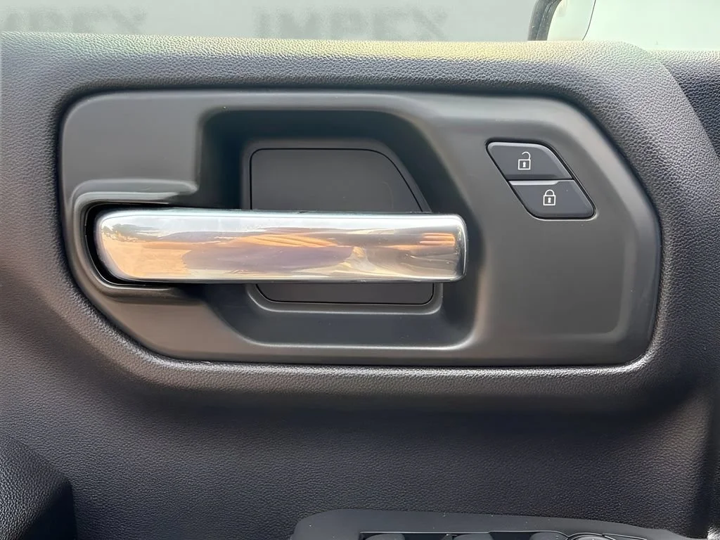 Used 2024 Summit White Chevrolet Custom image 11