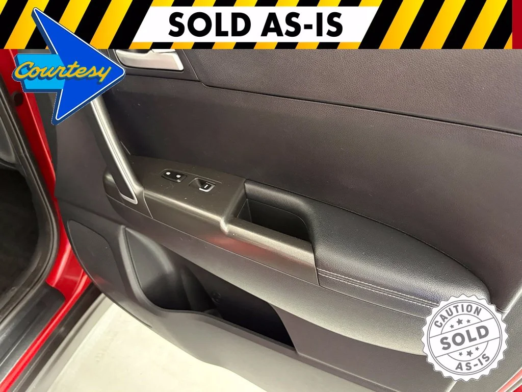 Used 2018 Red Kia LX image 37