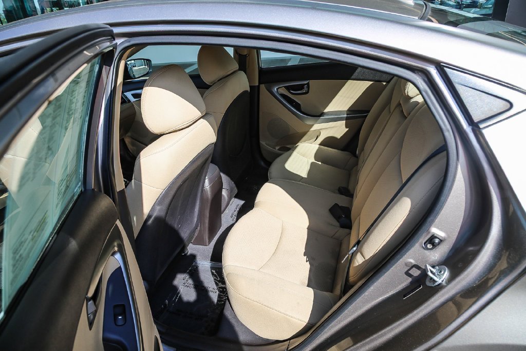 Used 2011 Desert Bronze Metallic Hyundai GLS image 19