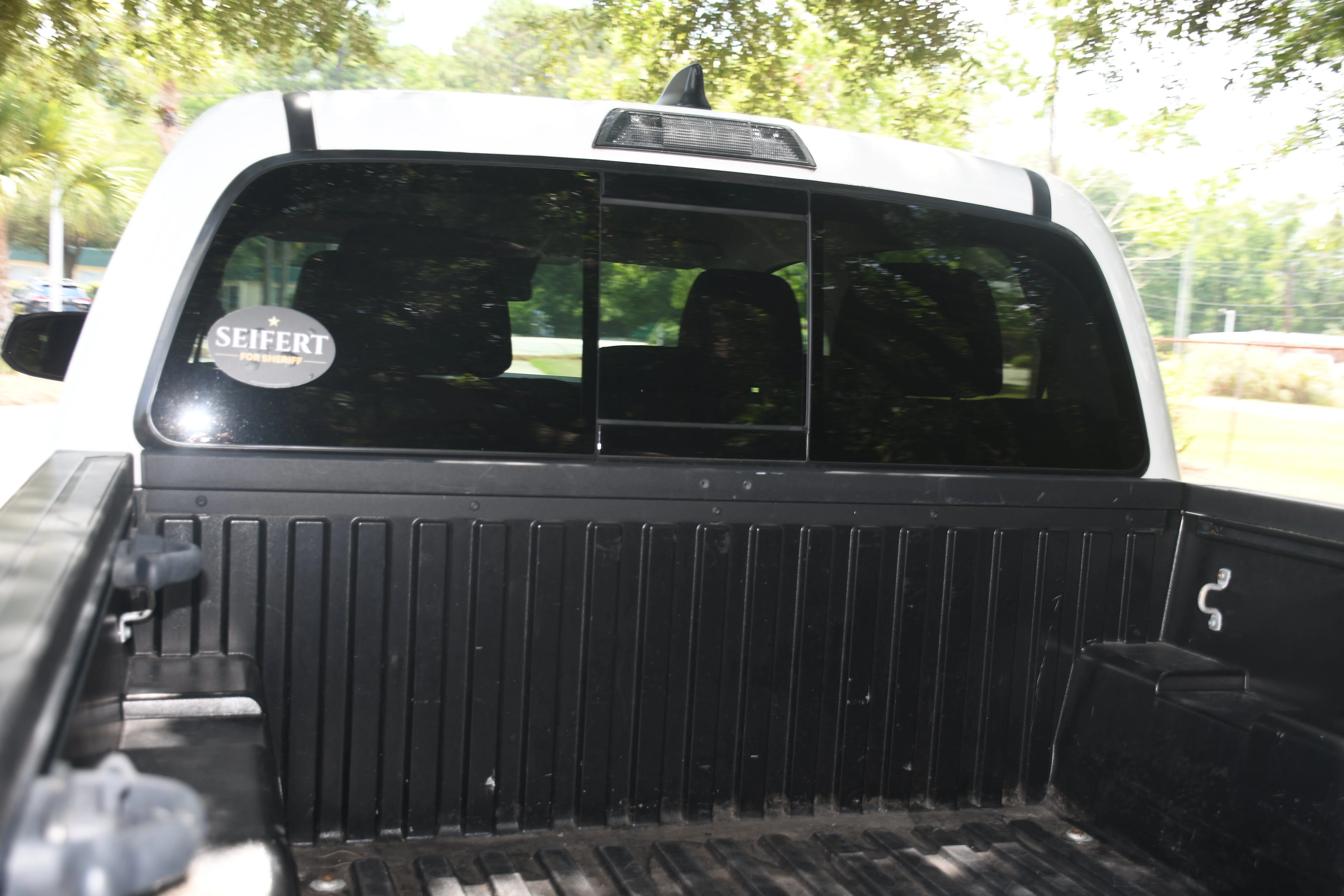 Used 2023 White Toyota SR5 image 15