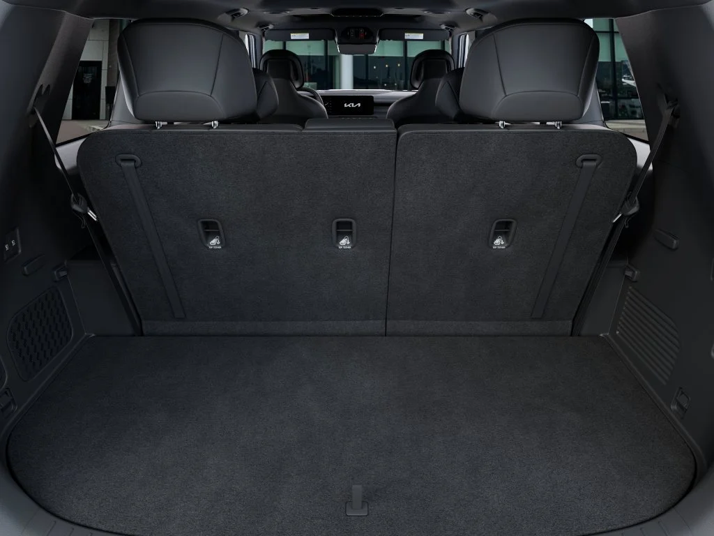 New 2027 Wolf Gray Kia X-Line SX image 19