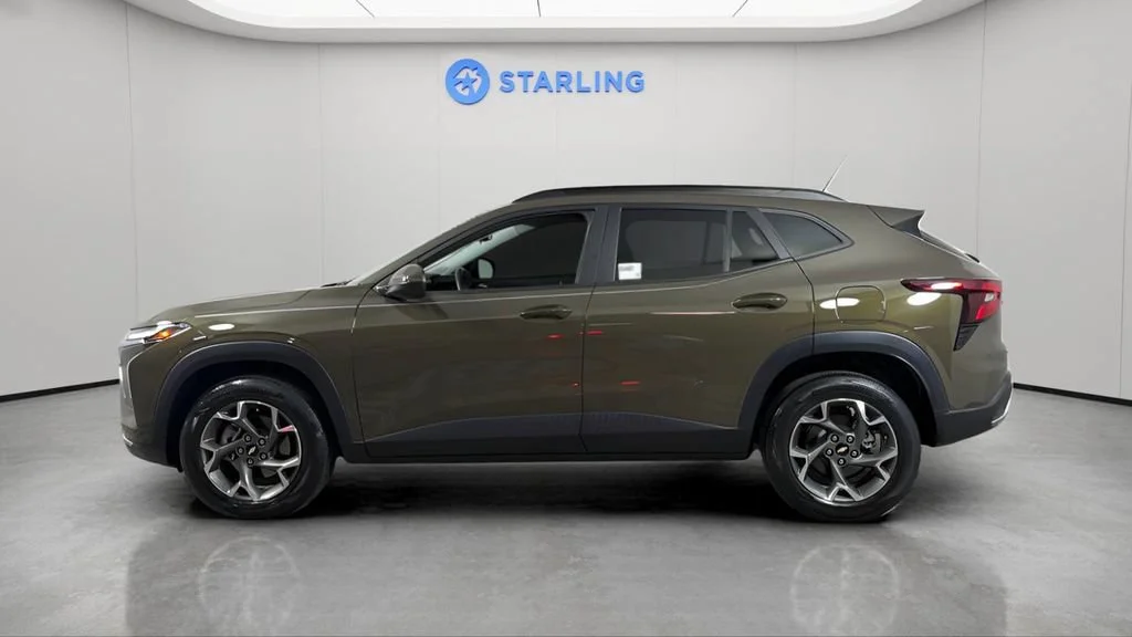 2024 Chevrolet Trax LT - Photo 10