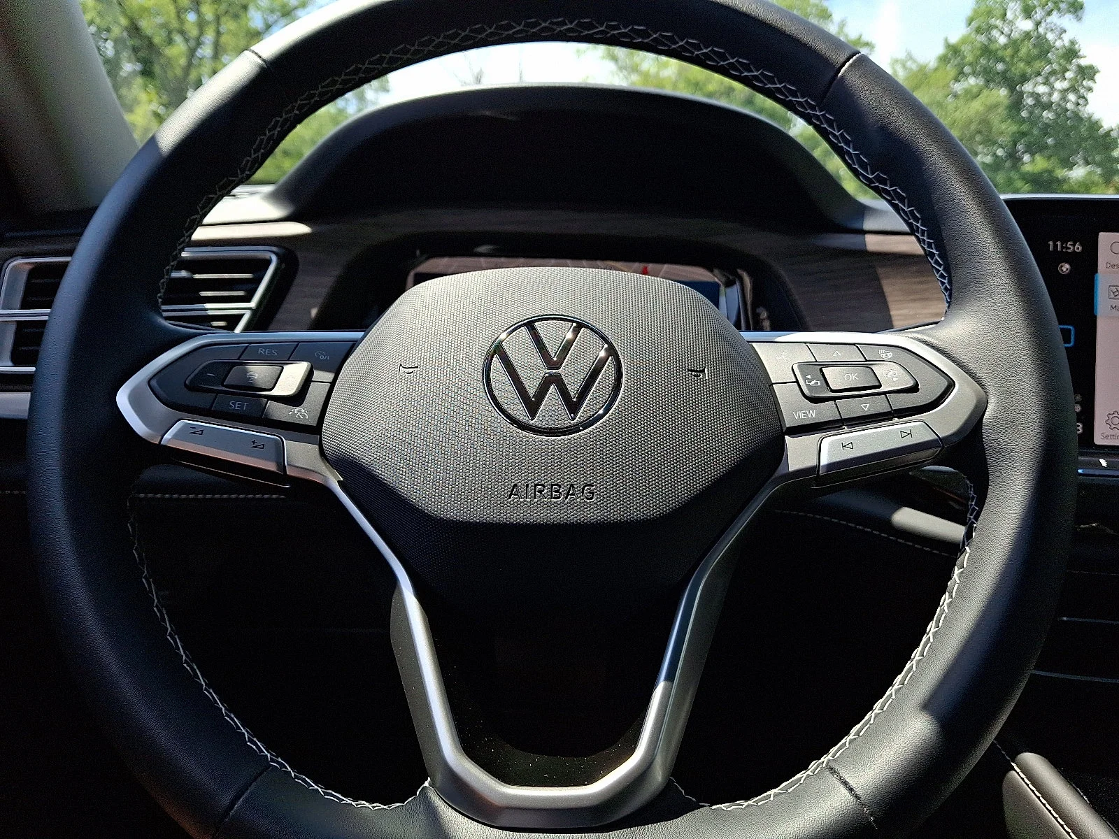 New 2026 Pure Gray Volkswagen 2.0T SEL image 16