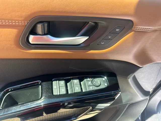 New 2026 Boulder Gray Pearl Nissan Platinum image 11