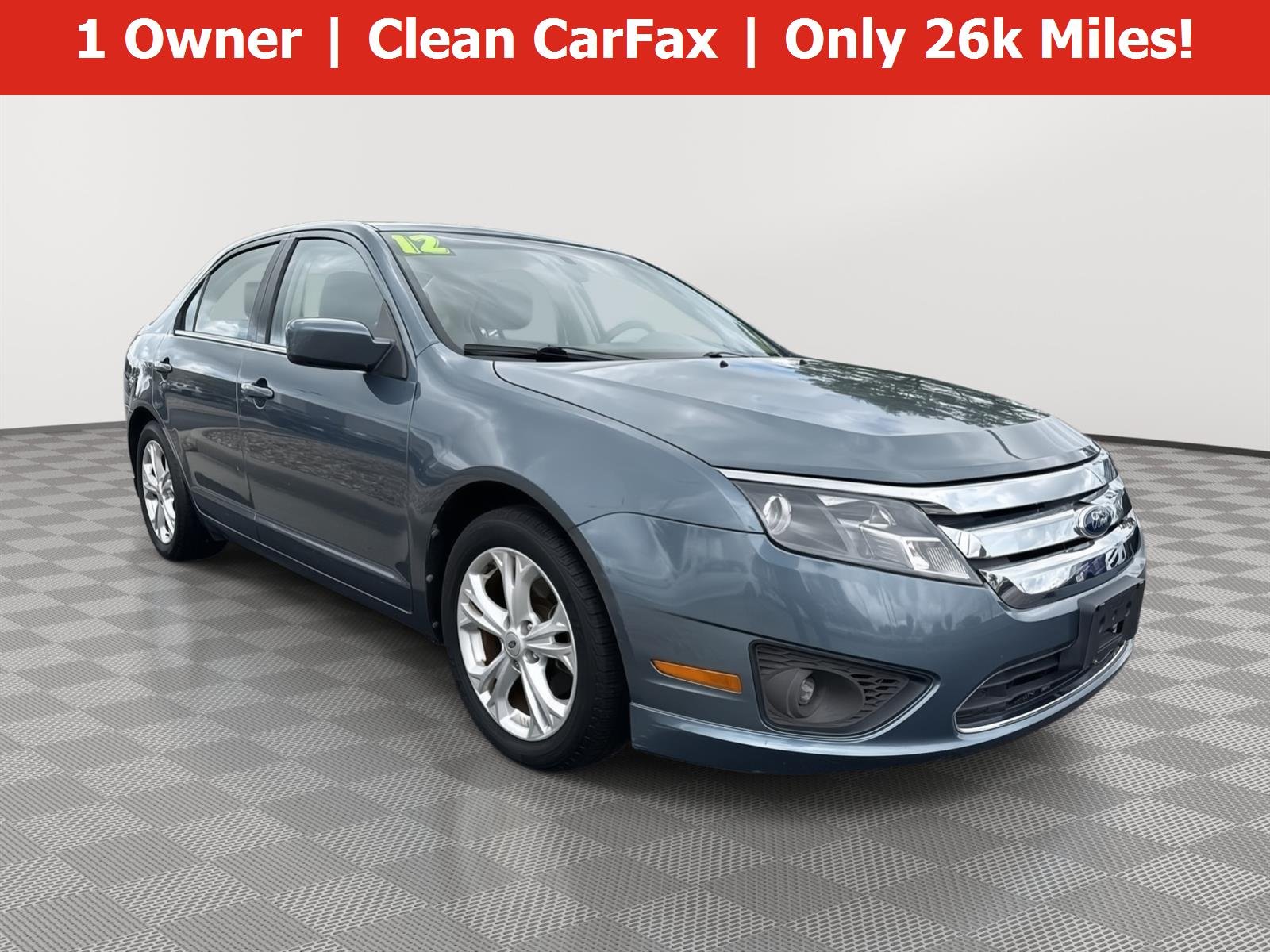 2012 Ford Fusion I-4 SE's photo