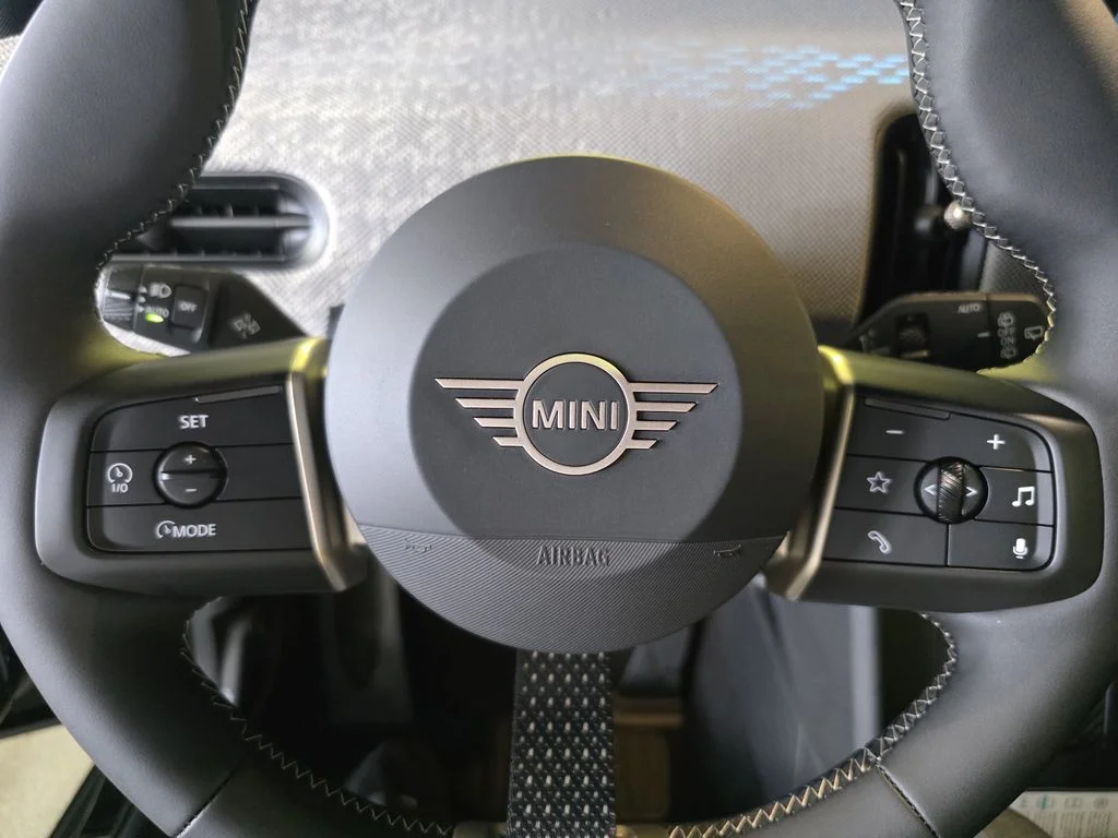 New 2026 Black MINI  image 19