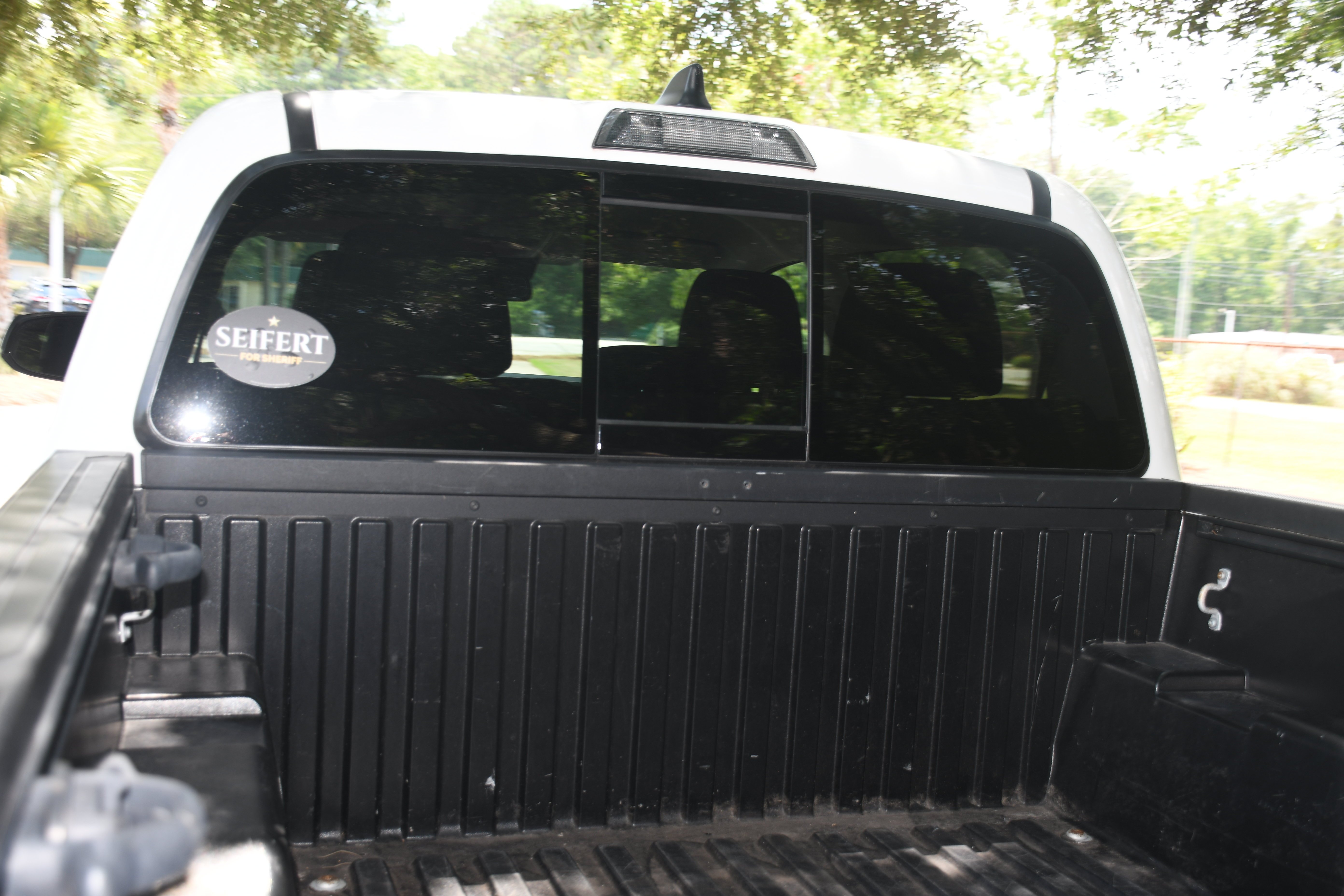 Used 2023 White Toyota SR5 image 16
