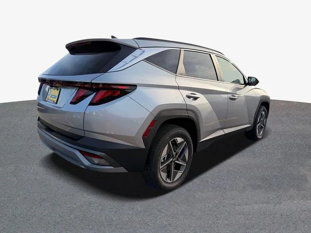 Used 2026 Silver Hyundai SEL image 3