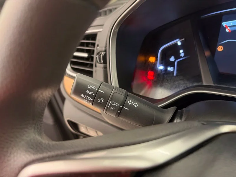 Used 2018  Honda EX image 26