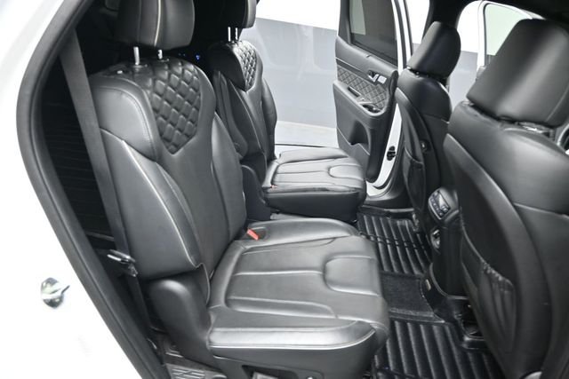Used 2020 White Hyundai Limited image 16