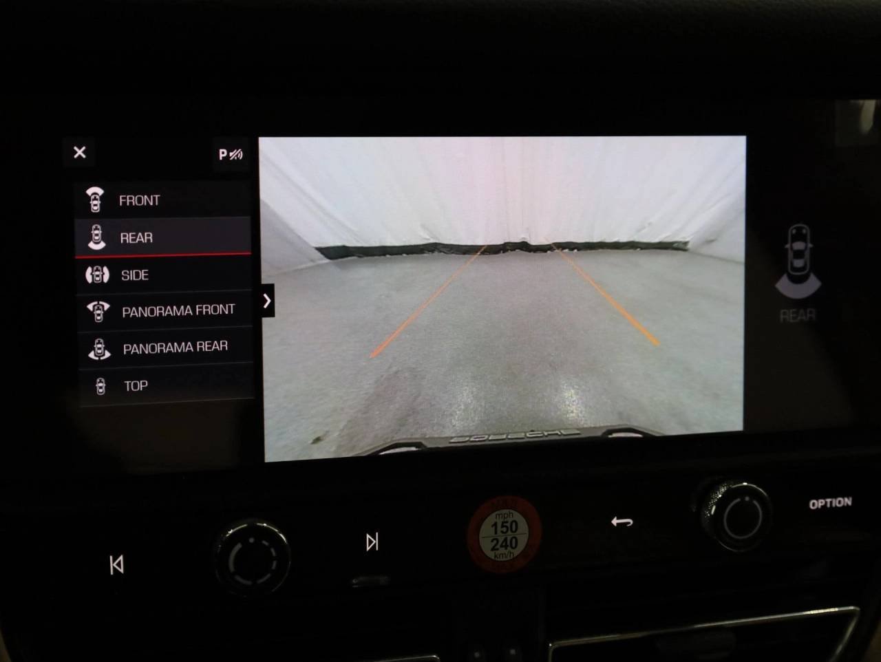 2026 Porsche Macan Base - Photo 34