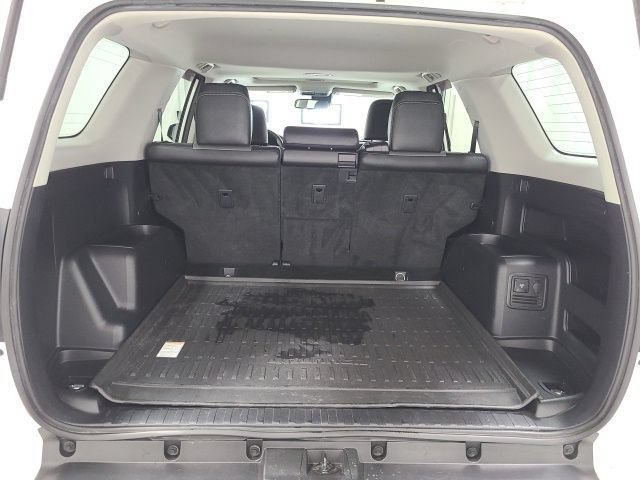 Certified Used 2020 Super White Toyota SR5 image 37
