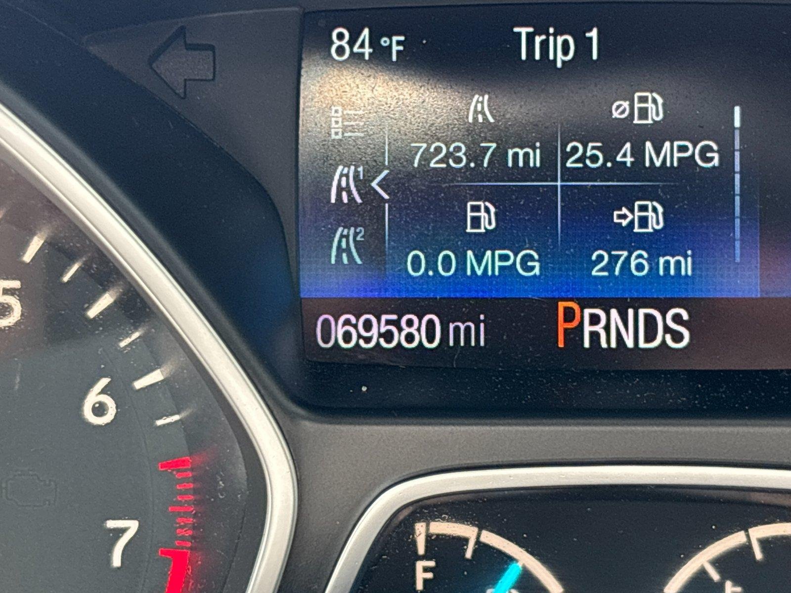 Used 2019  Ford SEL image 22