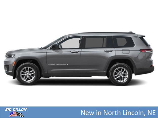 New 2027 Sting-Gray Clear-Coat Paint Jeep Limited image 5