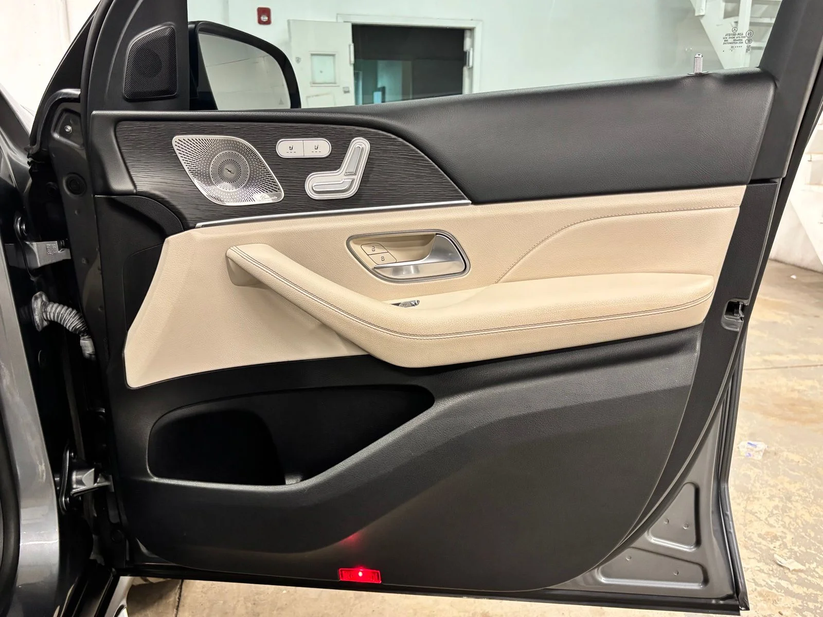 Used 2022  Mercedes-Benz GLE 350 image 22