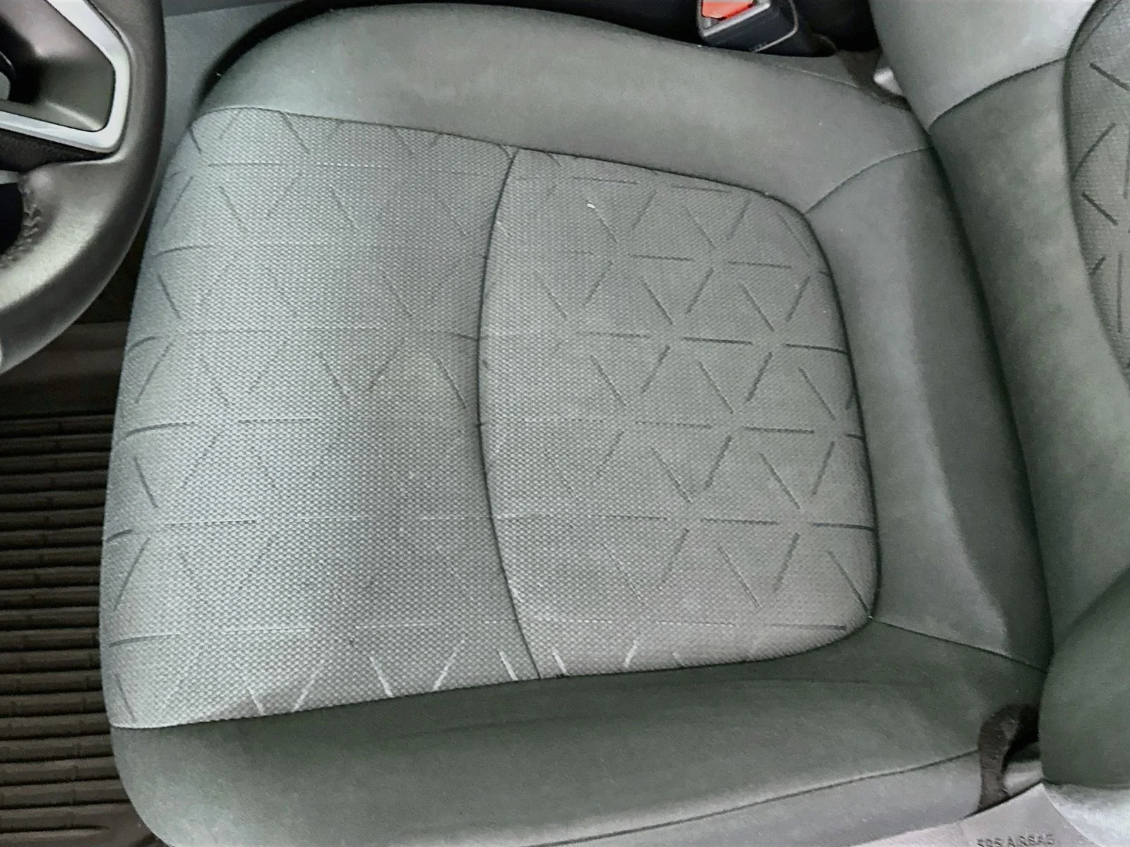 Used 2020 Magnetic Gray Metallic Toyota XLE image 19