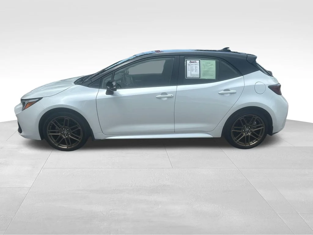 Used 2025 Beige Toyota Nightshade image 5