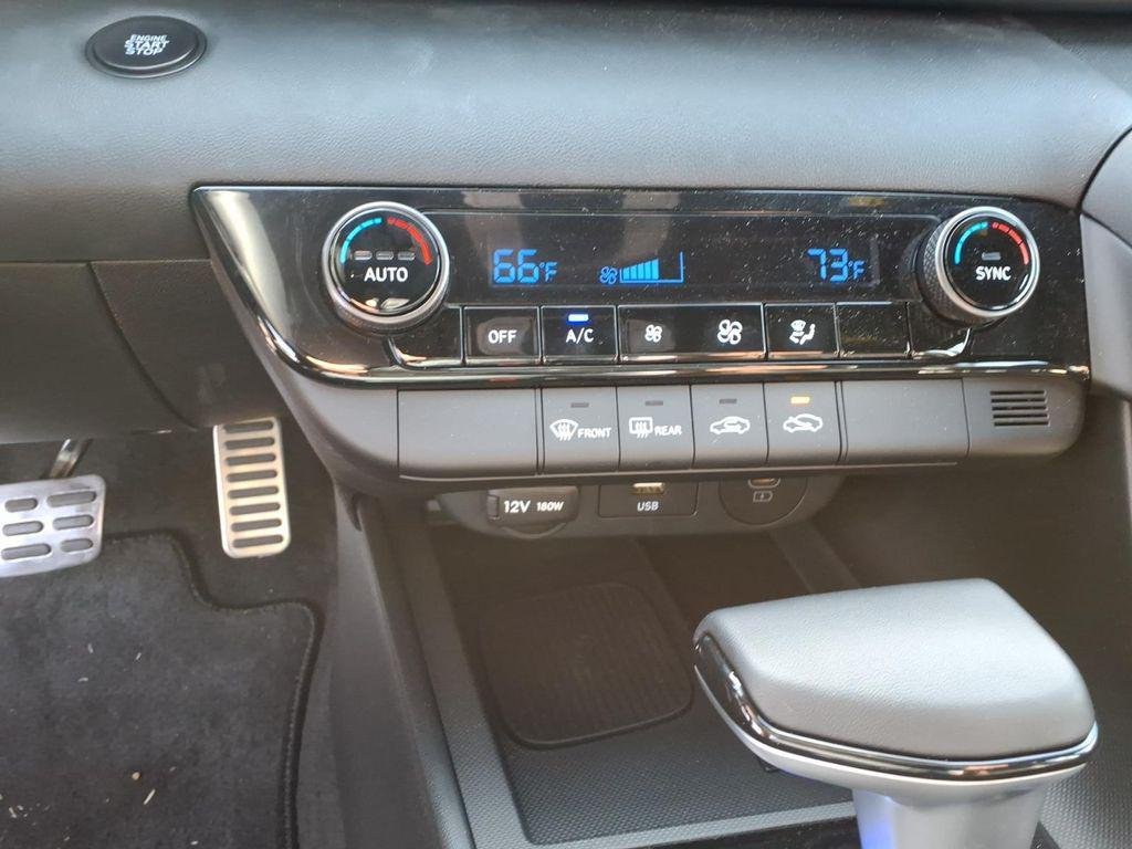2025 Hyundai Elantra SEL - Photo 21