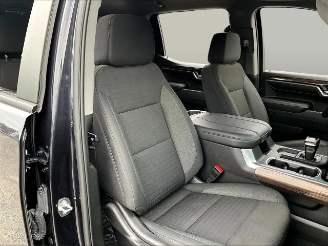 Used 2024 Gray Chevrolet RST image 32