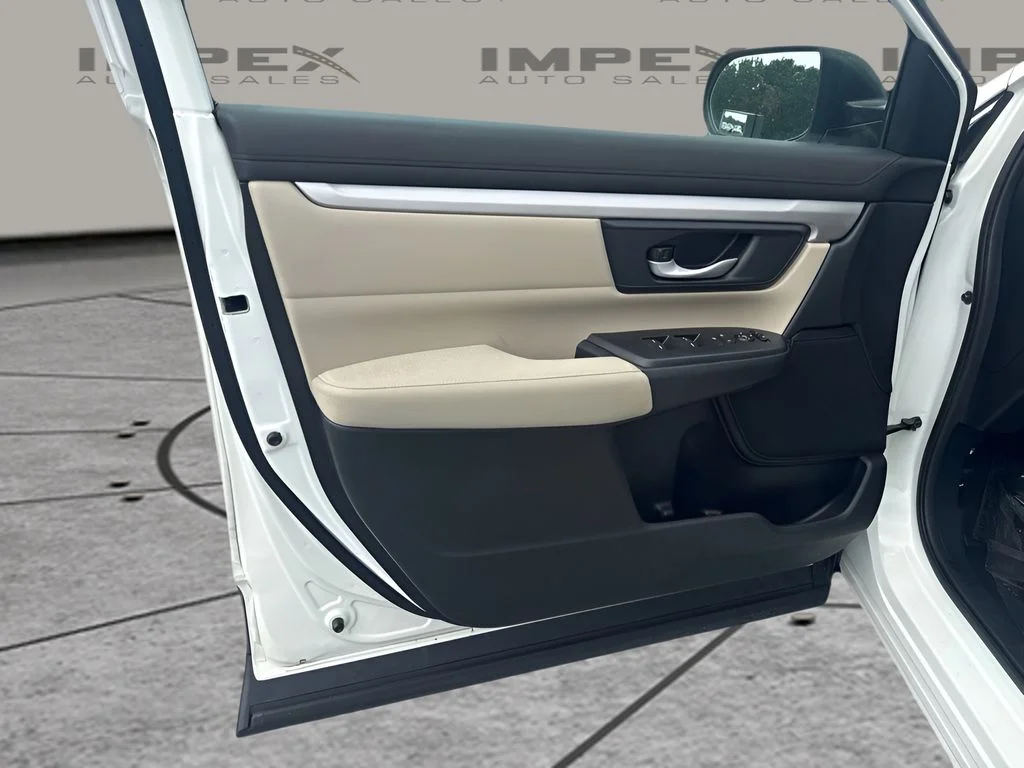 Used 2018  Honda LX image 14