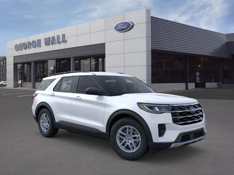 New 2026 Star White Metallic Tri-Coat Ford Active image 30