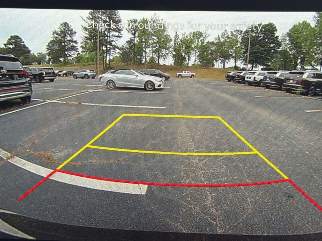 New 2026 Gray Hyundai SEL FWD image 30