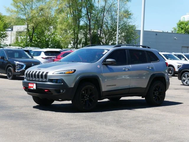 Used 2017 Jeep Cherokee Trailhawk with VIN 1C4PJMBB7HD239924 for sale in White Bear Lake, Minnesota