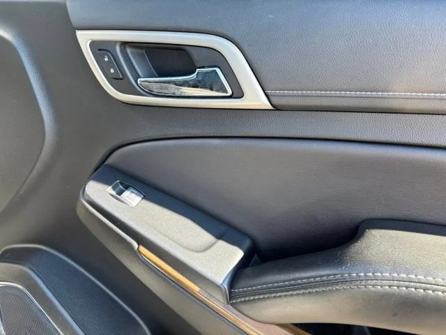 Used 2020 SATIN STEEL METALLIC GMC Denali image 24