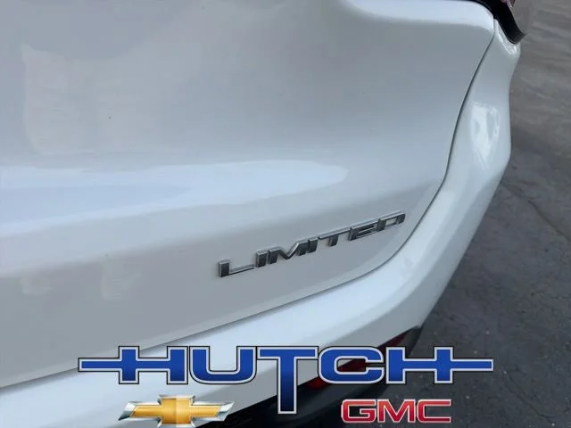 Used 2025 White Jeep Limited 4x4 image 13