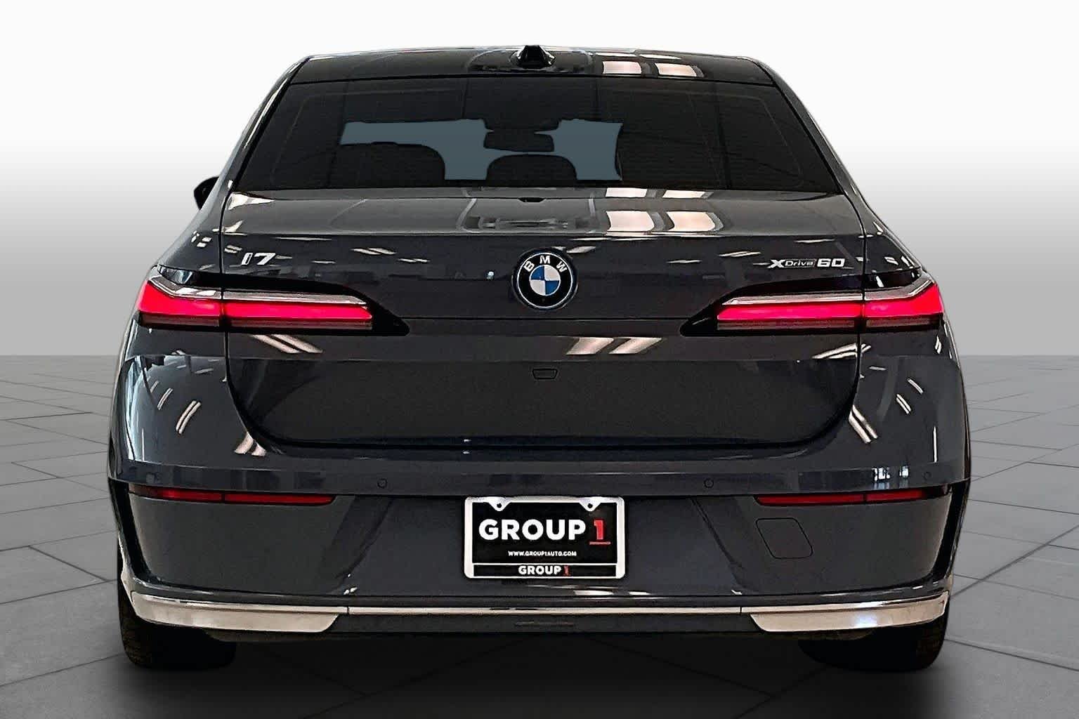 Used 2024 Sparkling Copper Metallic BMW xDrive60 image 4