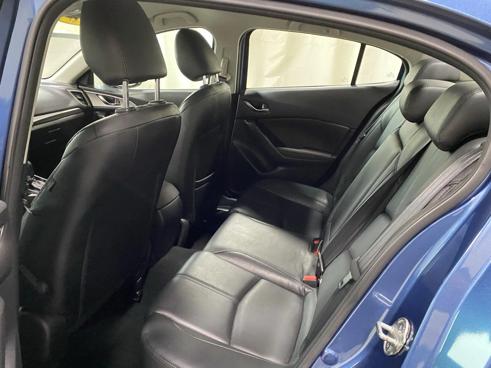 Used 2018 Eternal Blue Mica Mazda Touring image 15