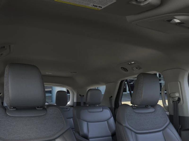 New 2026 Space White Metallic Ford Active™ image 22