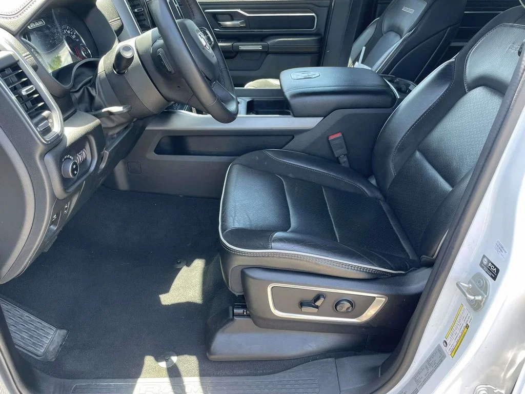 Used 2025 White Ram Laramie image 13