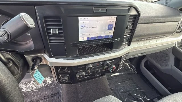 2025 Ford F-250 Super Duty XLT - Photo 15