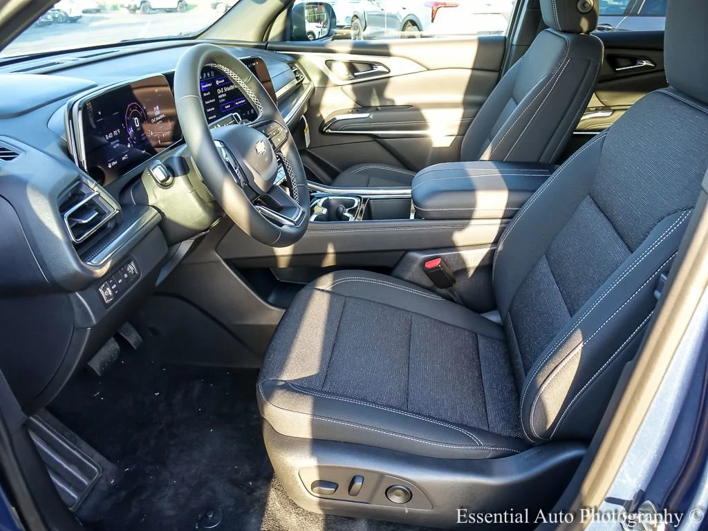 2026 Chevrolet Traverse LT - Photo 10