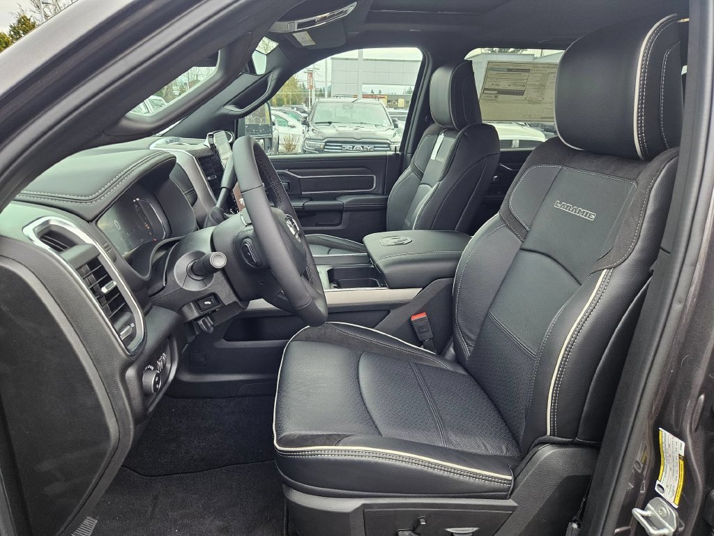 New 2026 Granite Crystal Metallic Clear-Coat Exterior Paint RAM Laramie image 12