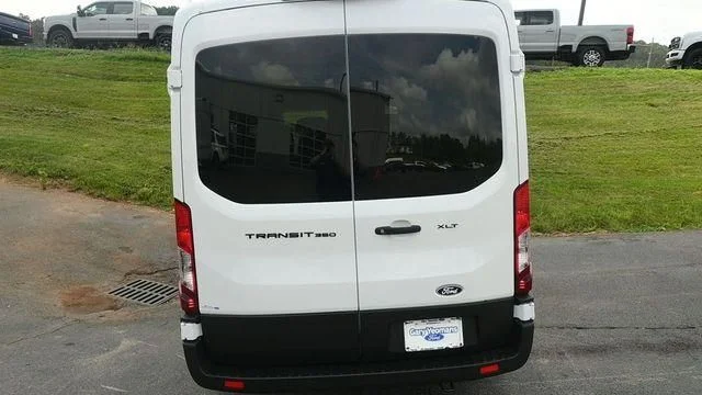 New 2026 Oxford White Ford Passenger Van XLT image 13
