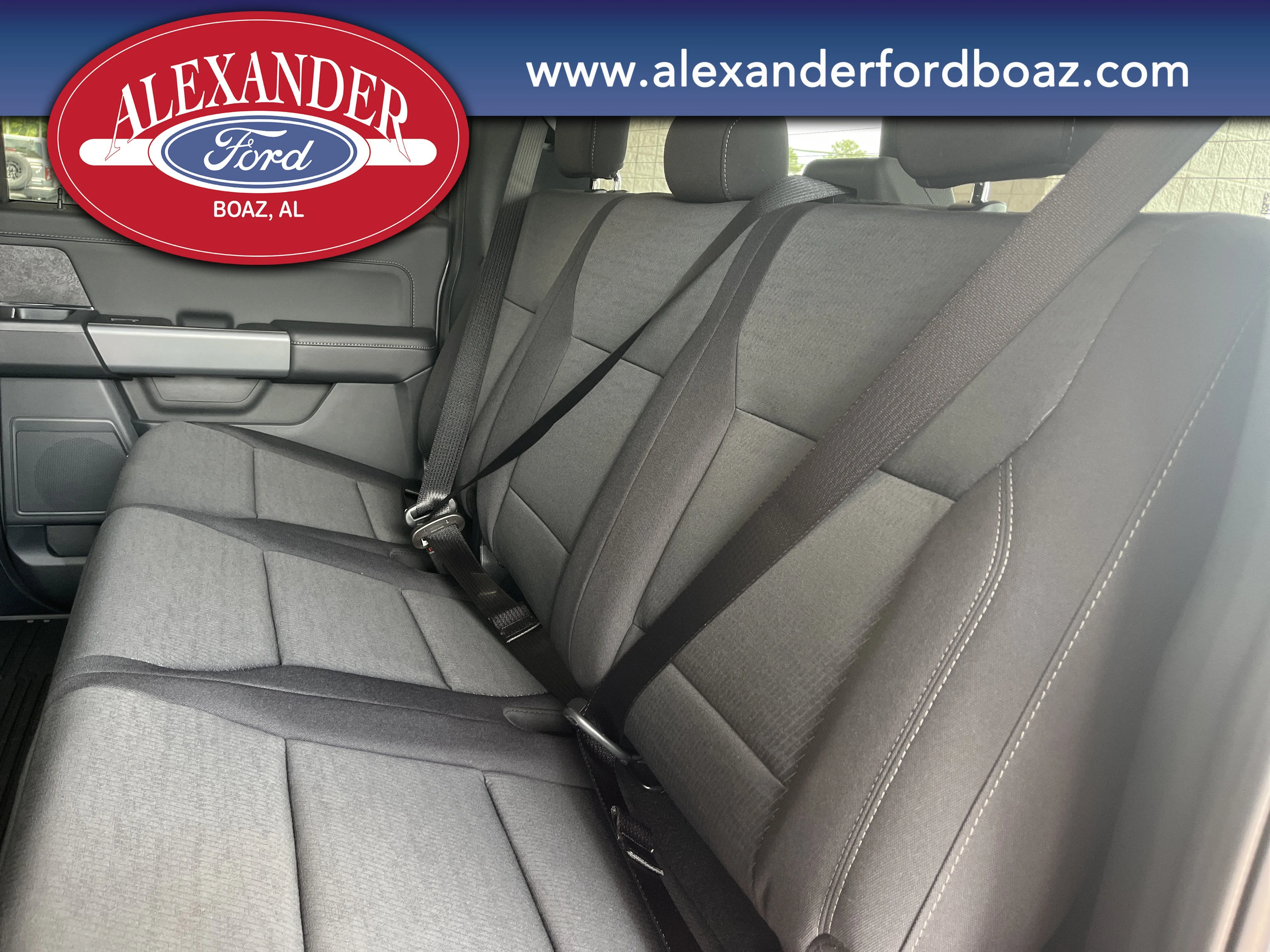 New 2026 Carbonized Gray Metallic Ford XLT image 17