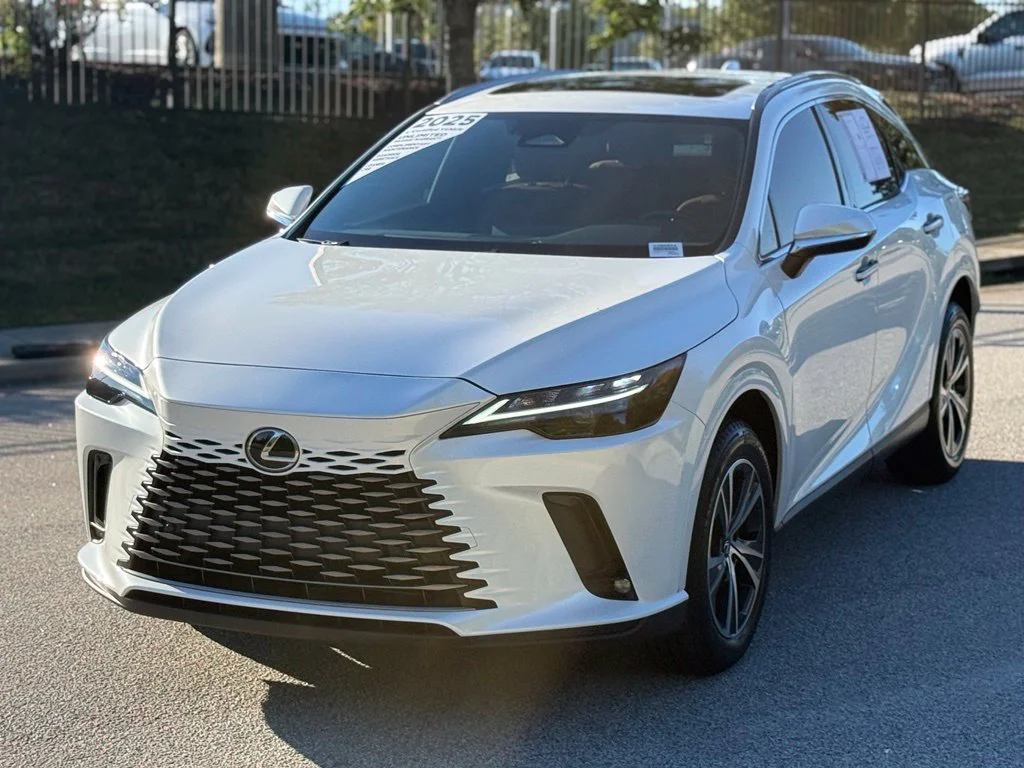 Used 2025 White Lexus 350 Premium image 7