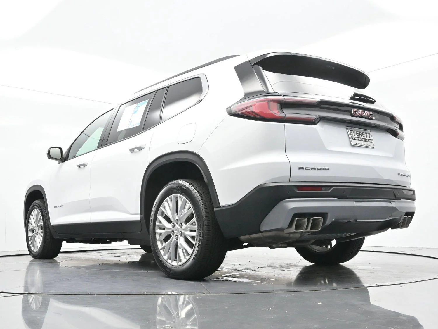 Used 2026 Summit White GMC Elevation image 50