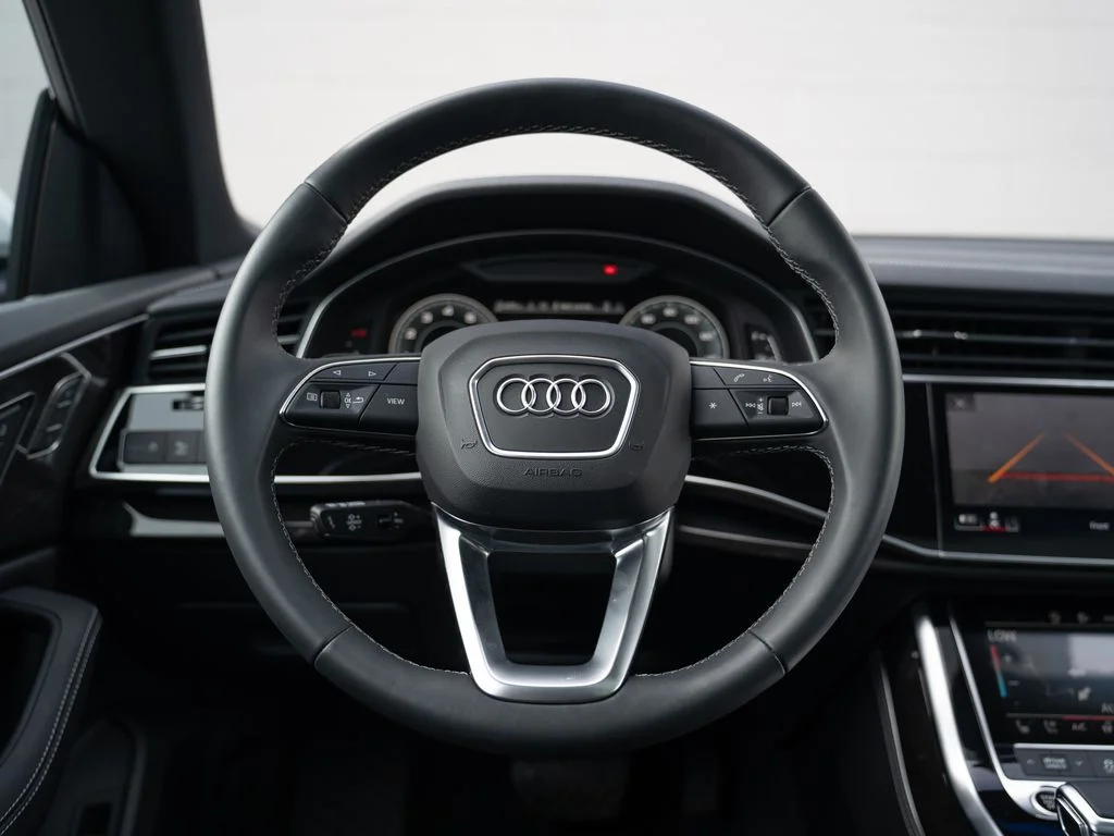 Used 2025 White Audi 55 Premium Plus image 23