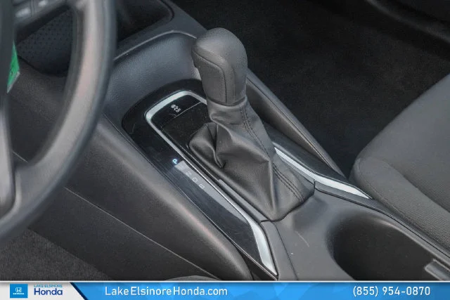 Used 2025 Ice Toyota LE image 22