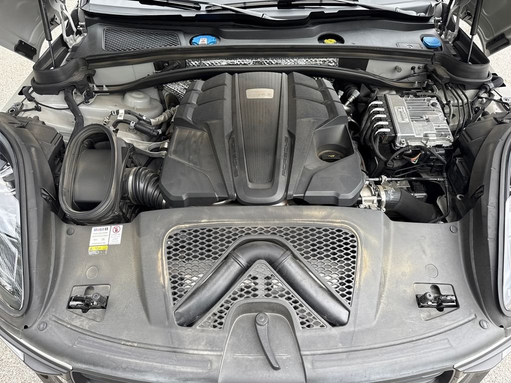 Used 2022 Gray Porsche S image 29